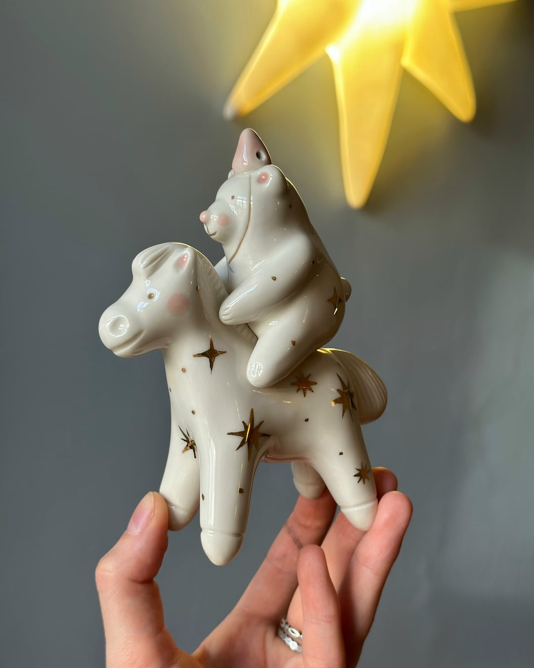 Мишка на лошадке